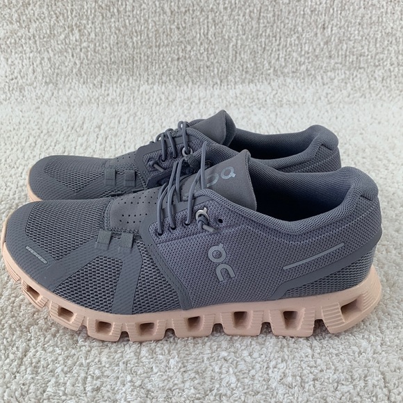 On Running Shoes - ON RUNNING CLOUD 5